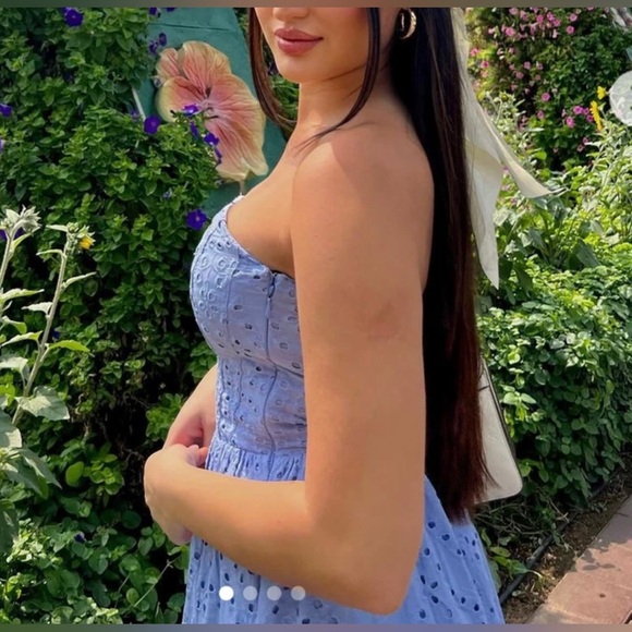 NWT H&M 100% Cotton Eyelet Embroidered Bandeau Midi Dress Light Blue Size Medium - Picture 4 of 8